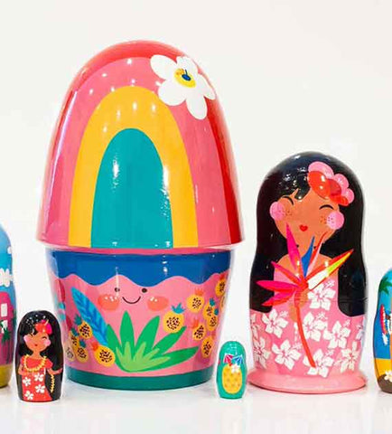 Wahine Nesting dolls