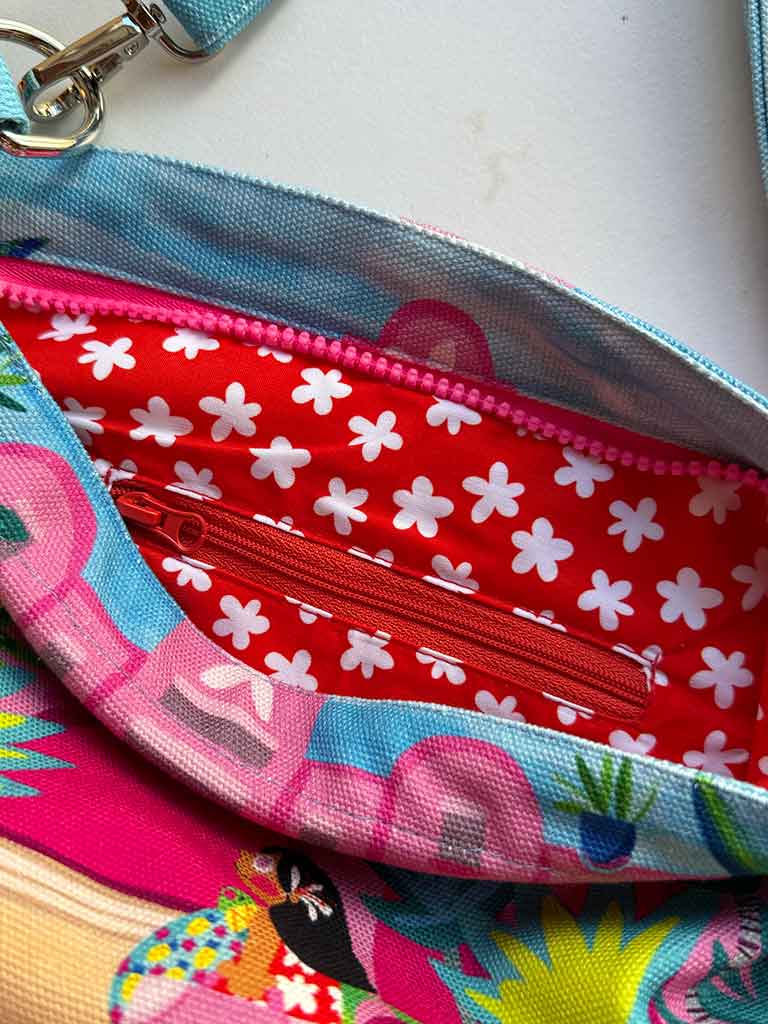 SUSU Pink Hotel Strap bag