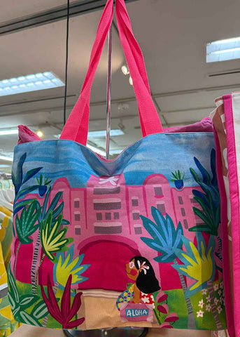 Susu Pink Hotel Tote Bag