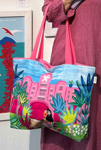 Susu Pink Hotel Tote Bag