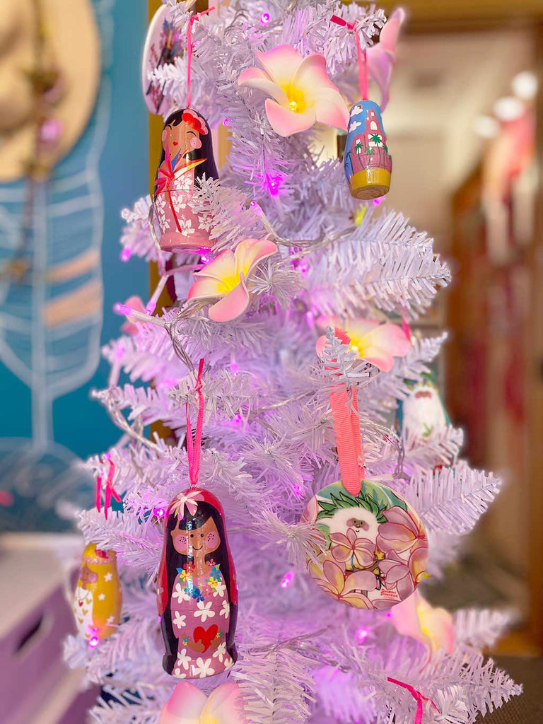 Ornament Nesting Doll Set - Waikiki, 3pc set